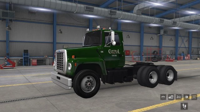Central Freight Lines #1286 Ford L8000